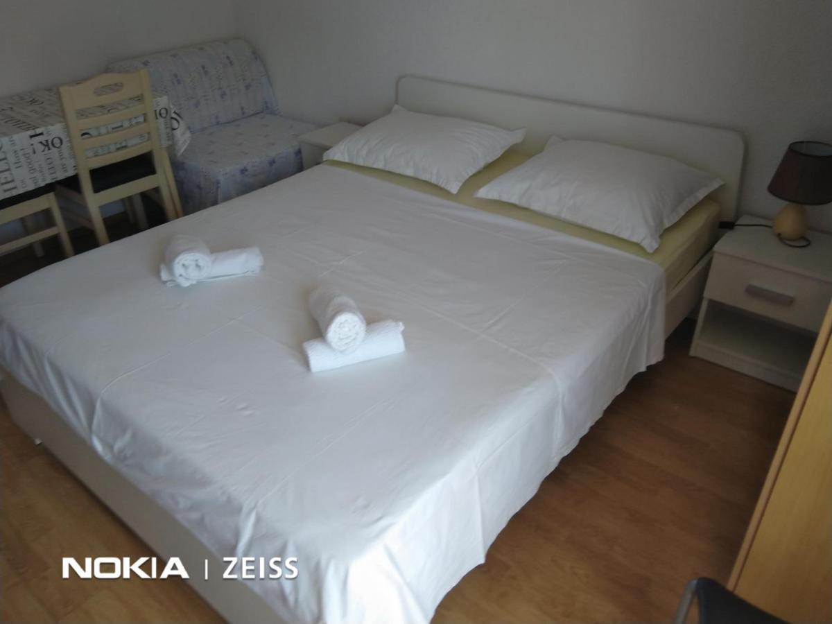 Apartments Mihovil Omiš Εξωτερικό φωτογραφία