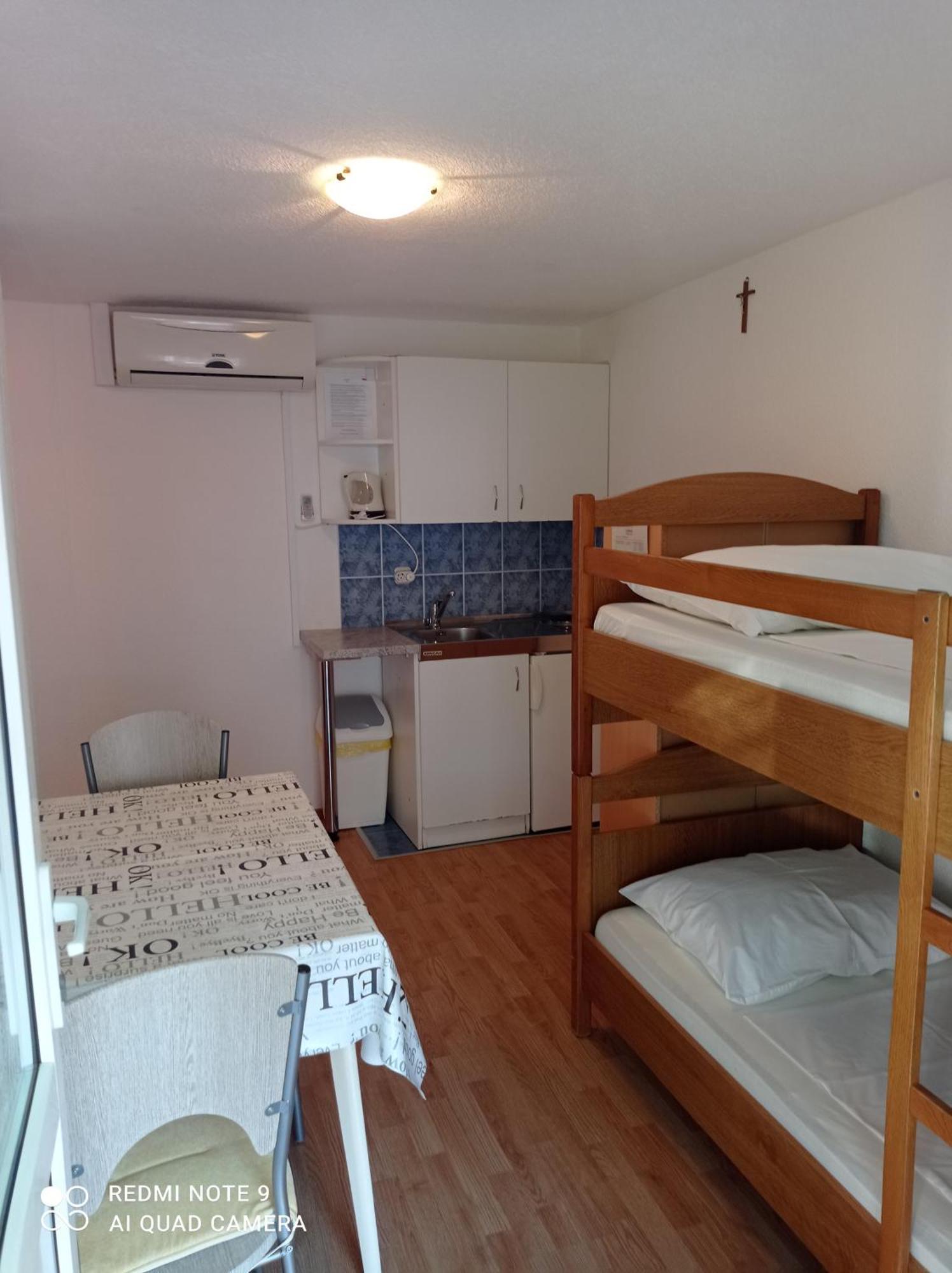 Apartments Mihovil Omiš Δωμάτιο φωτογραφία