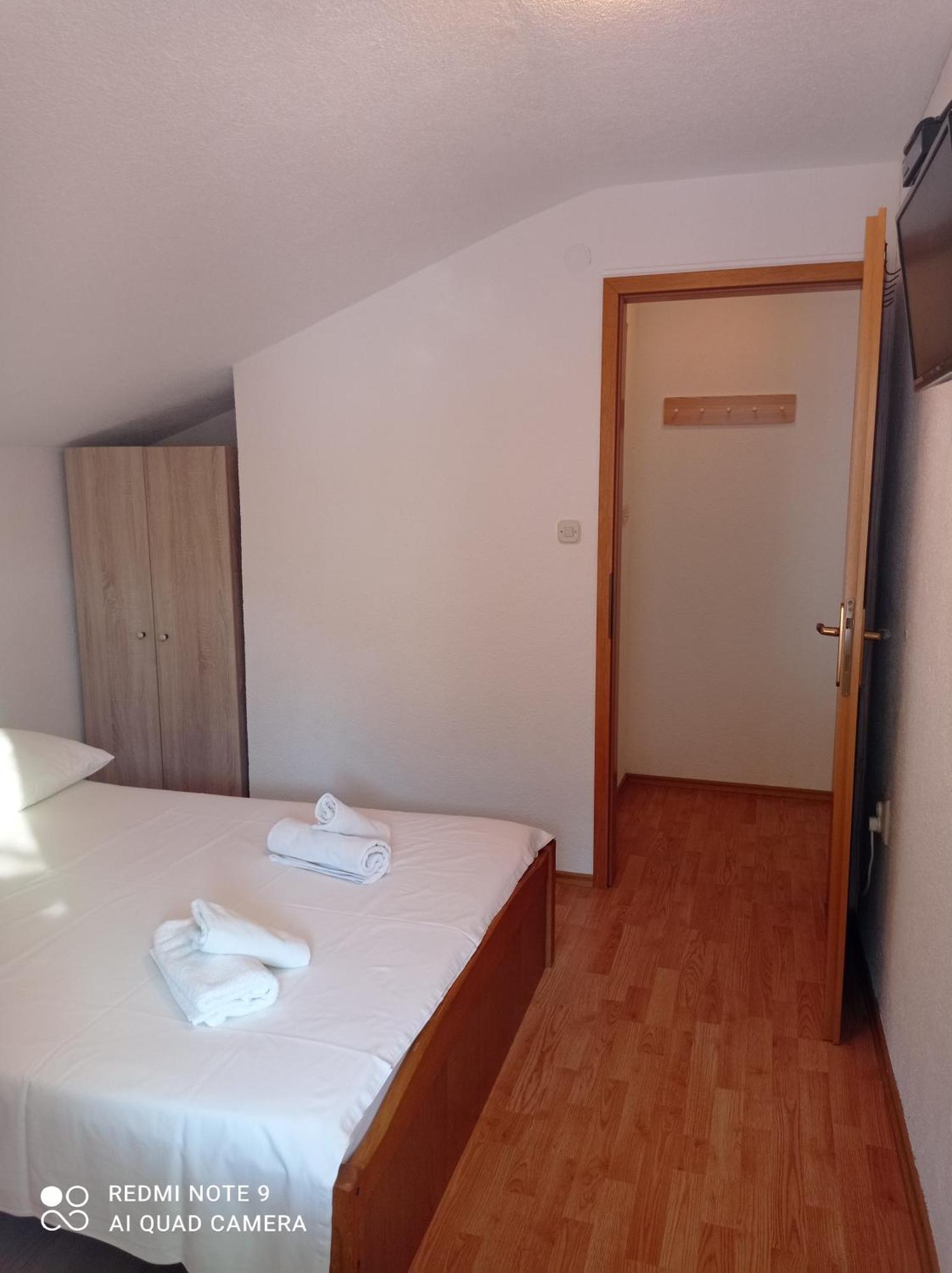 Apartments Mihovil Omiš Δωμάτιο φωτογραφία