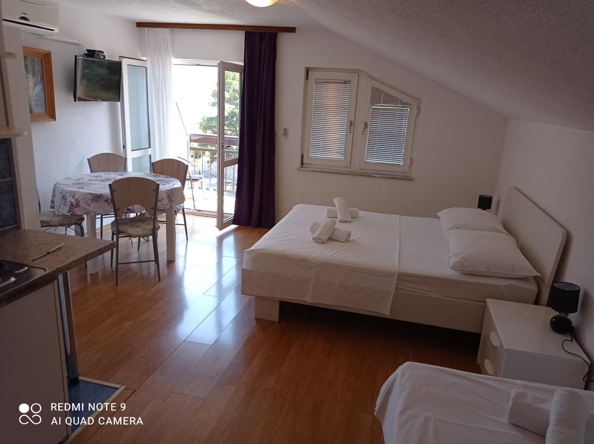Apartments Mihovil Omiš Δωμάτιο φωτογραφία