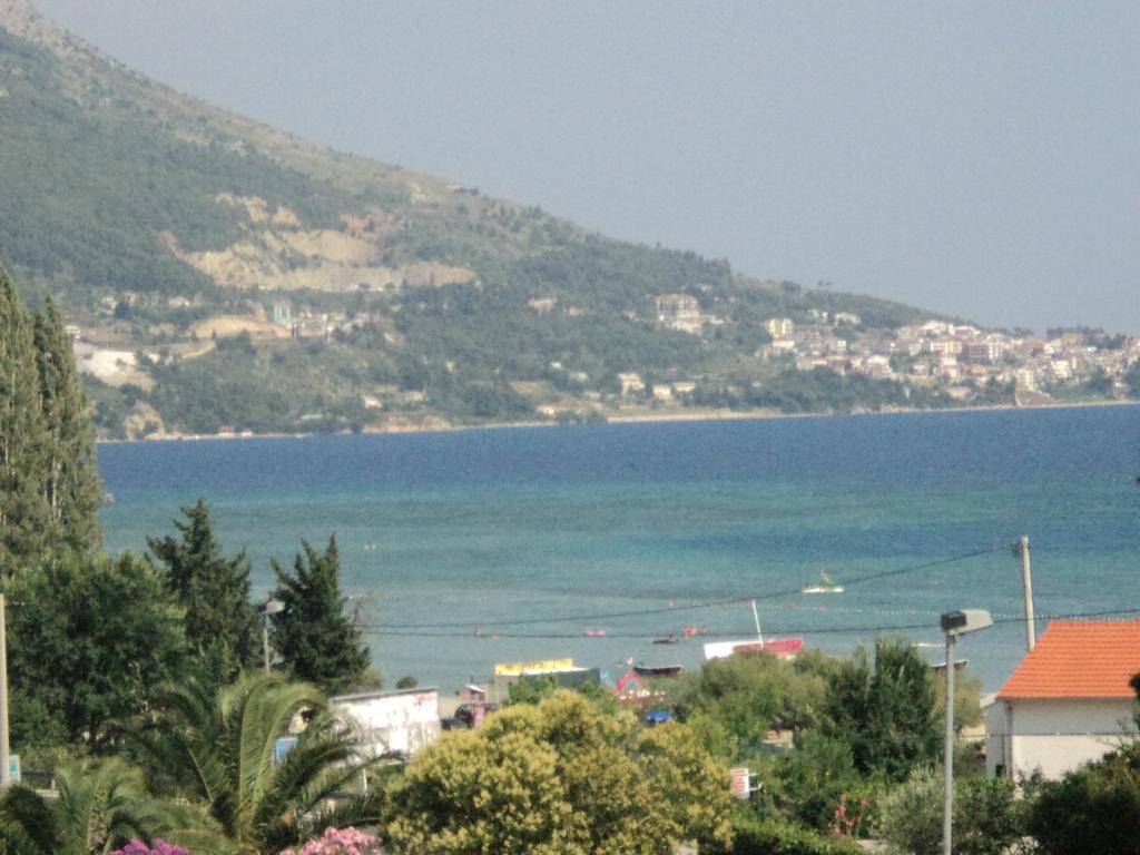 Apartments Mihovil Omiš Εξωτερικό φωτογραφία